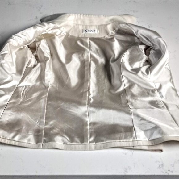 Zi Rui Cream Zip Front Blazer - Picture 4 of 7